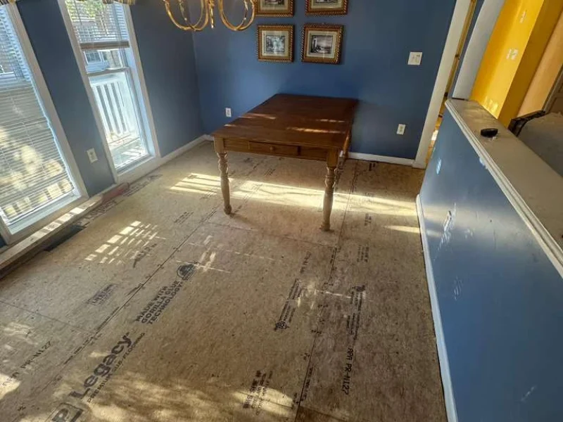 Laminate Flooring Installation (1)