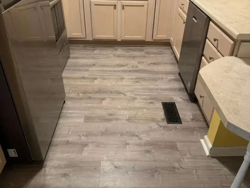 Vinyl Flooring Installation (3)